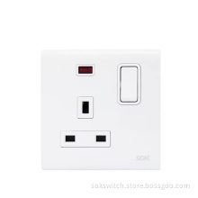 13A250V Double Pole Switch Socket Outlet with Neon
